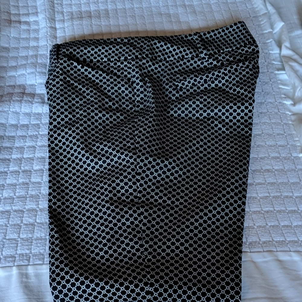 New York and Company Ankle Length Pants